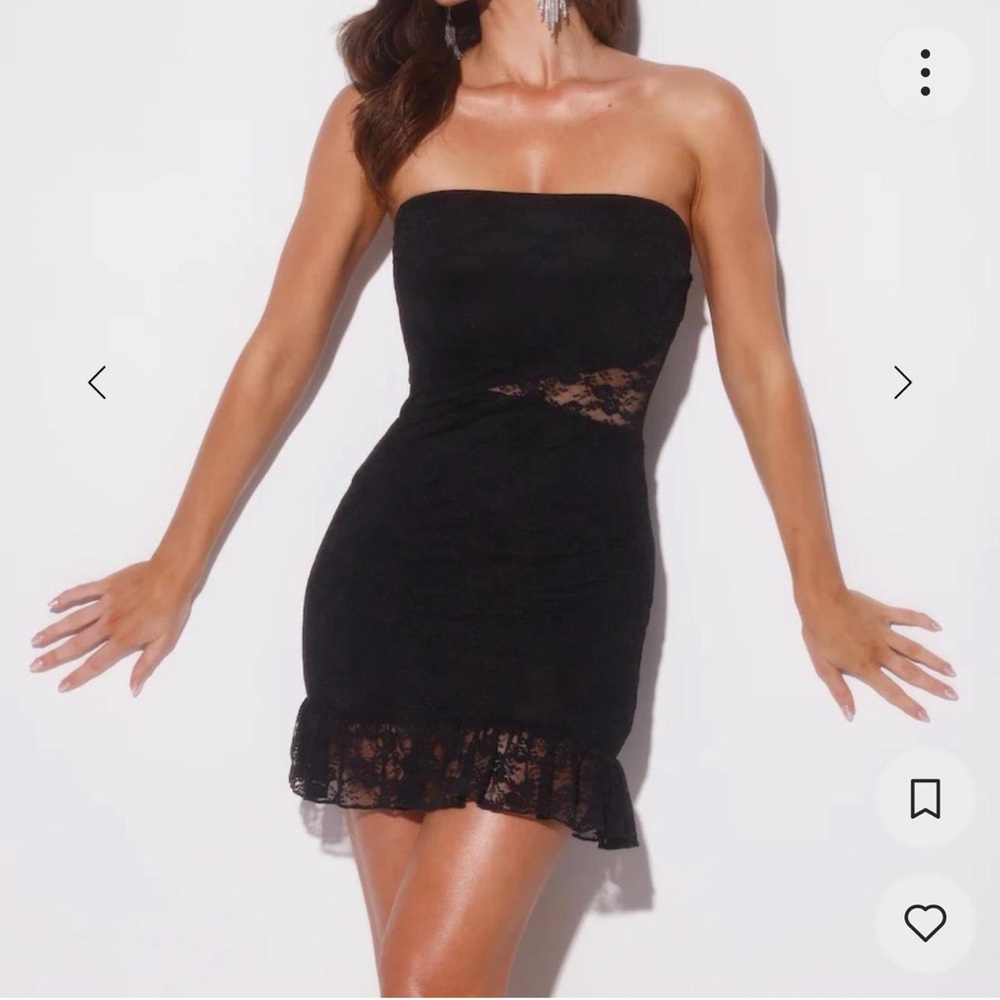 Lace Strapless Dress in Black